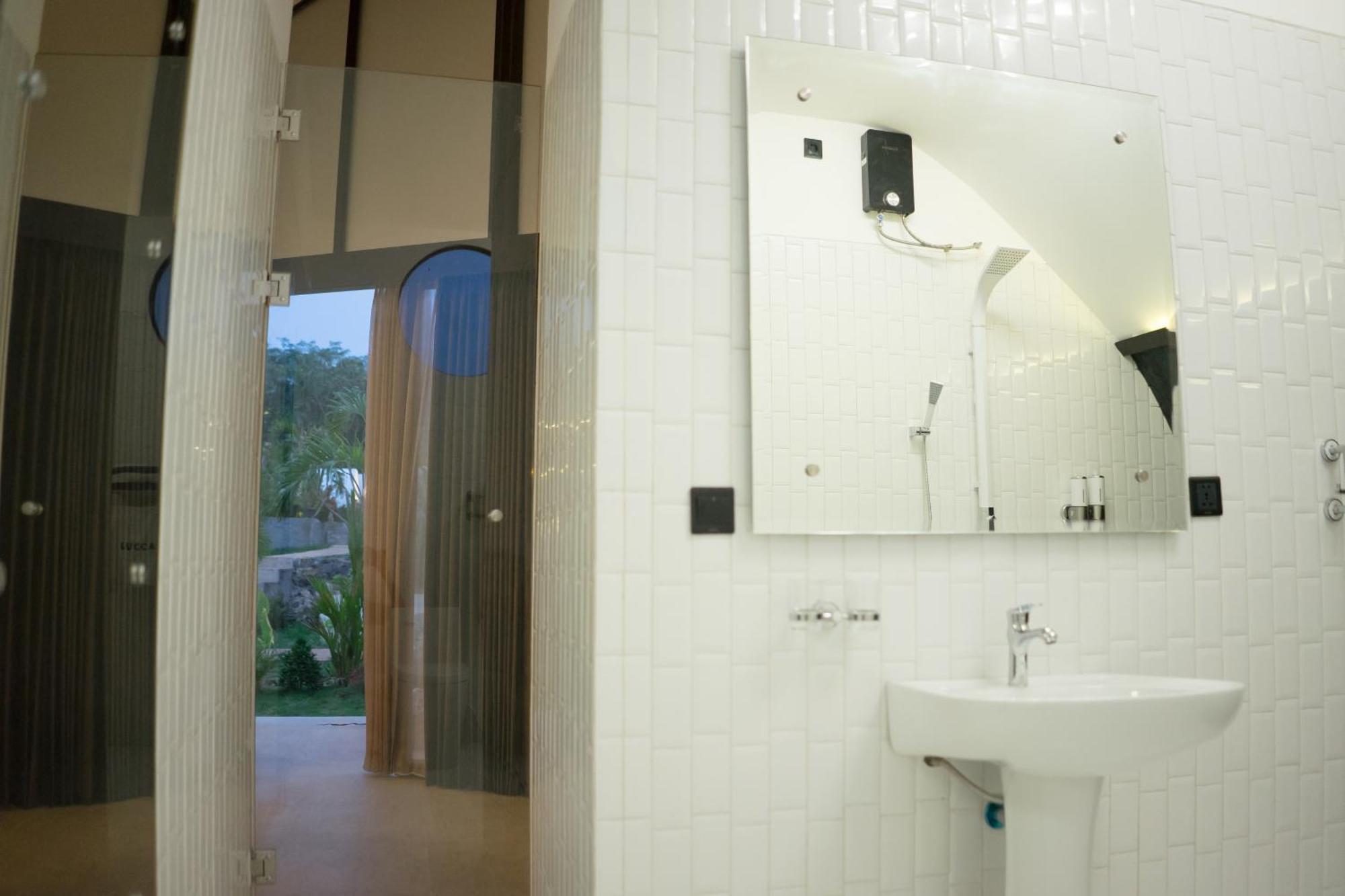 Lucca Resort & Residence Jepara Ngoại thất bức ảnh
