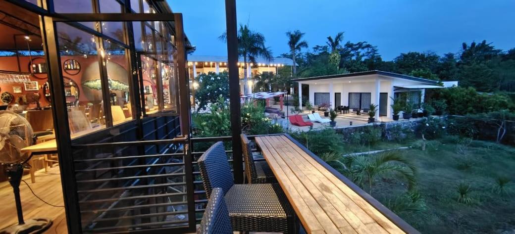 Lucca Resort & Residence Jepara Ngoại thất bức ảnh
