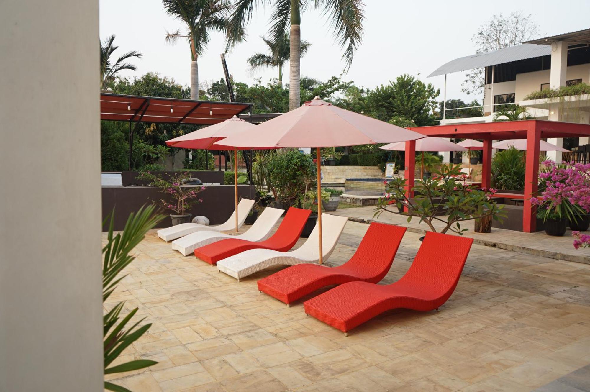 Lucca Resort & Residence Jepara Ngoại thất bức ảnh